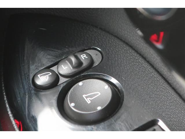 N-BOXカスタム G・EXターボホンダセンシング フルセグ メモリーナビ DVD再生 バックカメラ 衝突被害軽減システム ETC ドラレコ 両側電動スライド LEDヘッドランプ アイドリングストップ(20枚目)