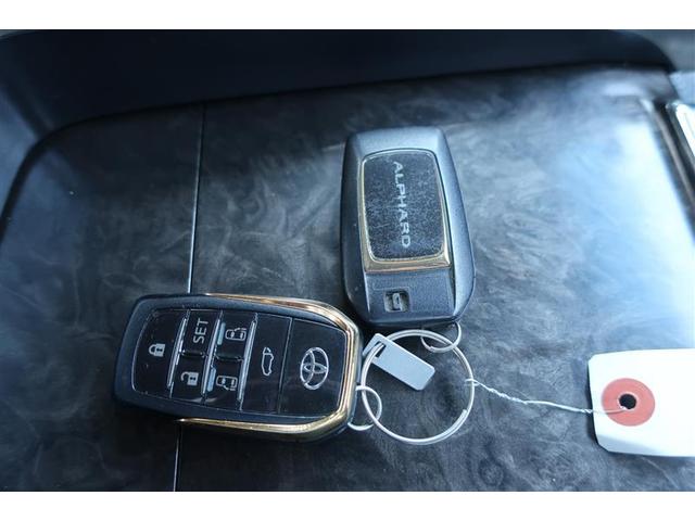 アルファード ２．５Ｓ　タイプゴールドＩＩ　フルセグ　メモリーナビ　バックカメラ　衝突被害軽減システム　ＥＴＣ　ドラレコ　両側電動スライド　ＬＥＤヘッドランプ　乗車定員７人　３列シート　ワンオーナー（32枚目）