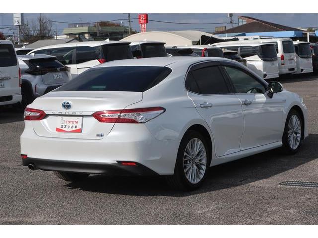 カムリ Ｇレザーパッケージ　革シート　フルセグ　メモリーナビ　ＤＶＤ再生　バックカメラ　衝突被害軽減システム　ドラレコ　ＬＥＤヘッドランプ　ワンオーナー（4枚目）