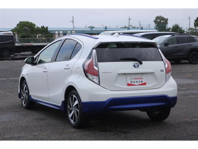 アクア Ｘ－アーバン　トヨタ認定中古車　禁煙車　ワンセグ　メモリーナビ　バックカメラ　ＥＴＣ　ＬＥＤヘッドランプ　ワンオーナー　１６インチトヨタ純正アルミ　Ｂｌｕｅｔｏｏｔｈオーディオ　オートライト　スペアタイヤ（5枚目）