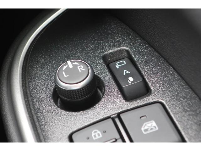 ヴォクシー S-Z トヨタ認定中古車 4WD フルセグ メモリーナビ DVD再生 後席モニター バックカメラ 衝突被害軽減システム ETC ドラレコ 両側電動スライド LEDヘッドランプ 乗車定員7人 ワンオーナー(22枚目)