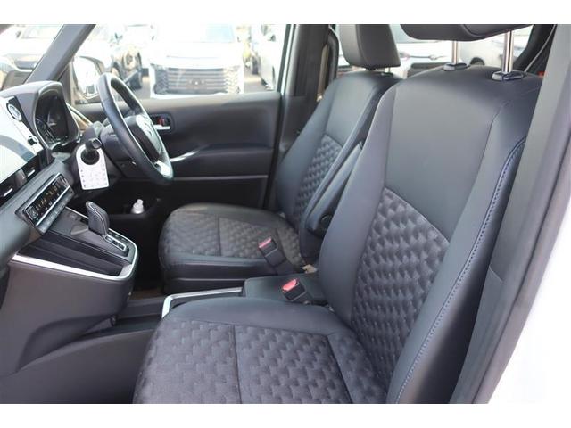 室内外はもちろん、シートを外してニオイの元となるフロアカーペットまで消臭・除菌を実施。中古車を気持ちよくお乗りいただけるクリーニングサービスです。詳細は販売店スタッフまでおたずねください。