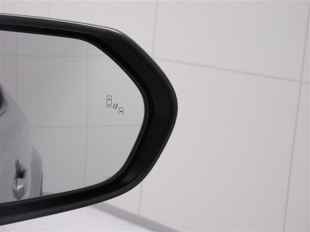 ブラインドスポットモニター付きで、車線変更時に後方確認をアシストしてくれます！