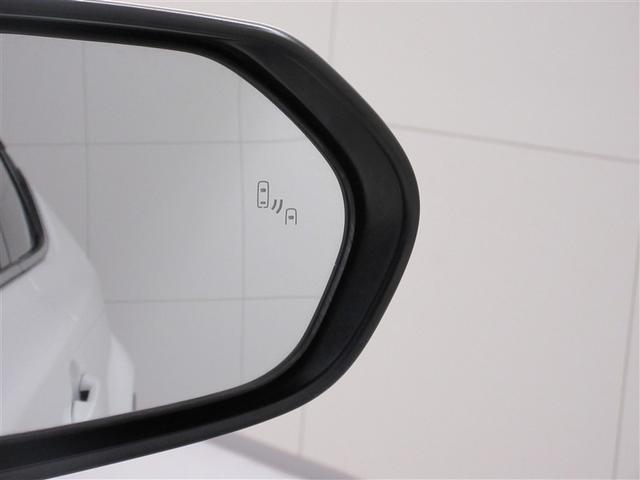 ブラインドスポットモニター付きで、車線変更時に後方確認をアシストしてくれます！