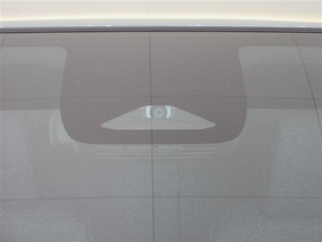 シエンタ ハイブリッドＺ　フルセグ　メモリーナビ　ミュージックプレイヤー接続可　バックカメラ　衝突被害軽減システム　ＥＴＣ　両側電動スライド　ＬＥＤヘッドランプ　ウオークスルー　ワンオーナー　記録簿　アイドリングストップ（18枚目）