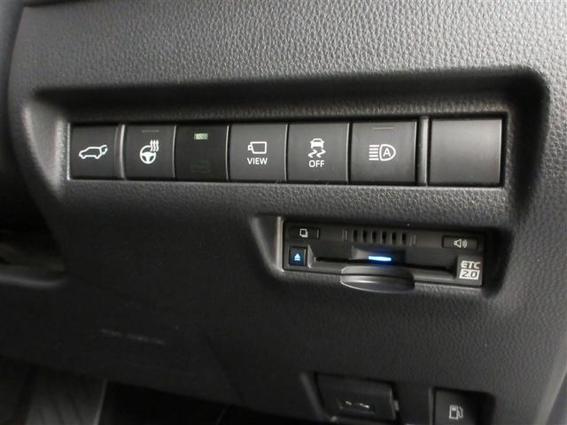 ＥＴＣ２．０は従来のＥＴＣシステムに加えて、渋滞回避や安全運転支援などの運転支援サービスが受けられる次世代システムです。