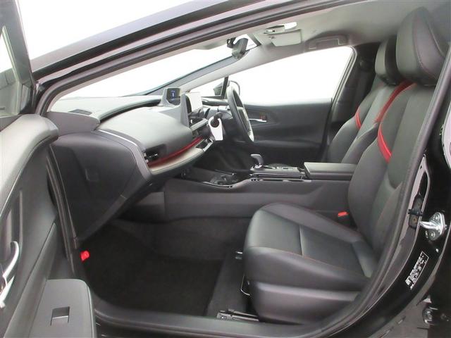 プリウス Ｚ　フルセグ　メモリーナビ　ミュージックプレイヤー接続可　バックカメラ　衝突被害軽減システム　ＥＴＣ　ＬＥＤヘッドランプ　ワンオーナー　記録簿　アイドリングストップ（9枚目）