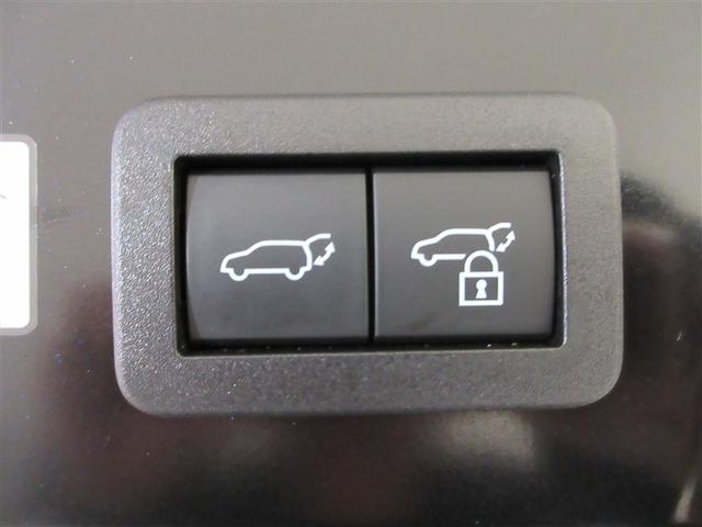 プリウス Ｚ　フルセグ　メモリーナビ　ミュージックプレイヤー接続可　バックカメラ　衝突被害軽減システム　ＥＴＣ　ＬＥＤヘッドランプ　ワンオーナー　記録簿　アイドリングストップ（12枚目）