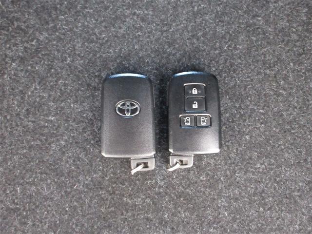 ヴォクシー ZS 煌III フルセグ メモリーナビ DVD再生 ミュージックプレイヤー接続可 バックカメラ 衝突被害軽減システム ETC ドラレコ 両側電動スライド LEDヘッドランプ ウオークスルー 乗車定員7人 3列シート(27枚目)