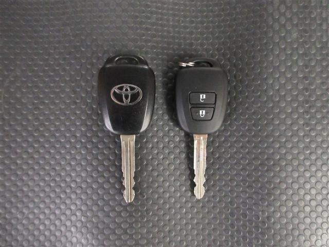 レジアスエースバン ロングＤＸ　ＧＬパッケージ　フルセグ　メモリーナビ　ＤＶＤ再生　ミュージックプレイヤー接続可　バックカメラ　衝突被害軽減システム　ＥＴＣ　ドラレコ　ＬＥＤヘッドランプ　乗車定員６人　ワンオーナー　記録簿（26枚目）