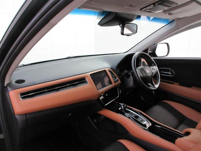 ヴェゼル ハイブリッドＺ・ホンダセンシング　フルセグ　メモリーナビ　ＤＶＤ再生　ミュージックプレイヤー接続可　バックカメラ　衝突被害軽減システム　ＥＴＣ　ＬＥＤヘッドランプ　ワンオーナー　記録簿　アイドリングストップ（8枚目）