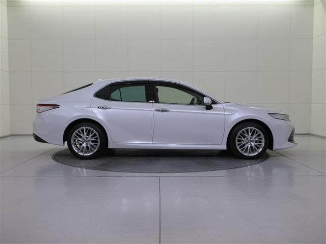 カムリ Ｇレザーパッケージ　革シート　メモリーナビ　ミュージックプレイヤー接続可　バックカメラ　衝突被害軽減システム　ＥＴＣ　ドラレコ　ＬＥＤヘッドランプ　ワンオーナー　記録簿（6枚目）