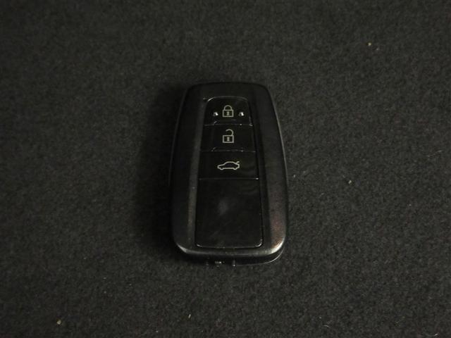 カムリ Ｇレザーパッケージ　革シート　メモリーナビ　ミュージックプレイヤー接続可　バックカメラ　衝突被害軽減システム　ＥＴＣ　ドラレコ　ＬＥＤヘッドランプ　ワンオーナー　記録簿（26枚目）