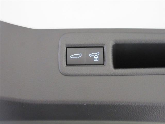 ��������܂Ƃ܂������̂���C���p�l�B�e����X�C�b�`�Ȃǂ��g���₷���ʒu�ɔz�u����Ă��܂���B