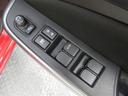 電動格納ドアミラーでせまい駐車場でも安心です。