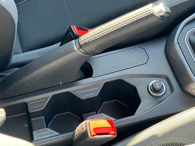ポロ ＴＳＩ　Ｒライン　フォルクスワーゲン認定中古車　１年間保証付き　純正ナビ　デジタルメーター　ＬＥＤヘッドライト　リアビューモニター　前後パーキングセンサー　サイドアシスト　レーンアシスト　衝突軽減ブレーキ　ＥＴＣ（67枚目）