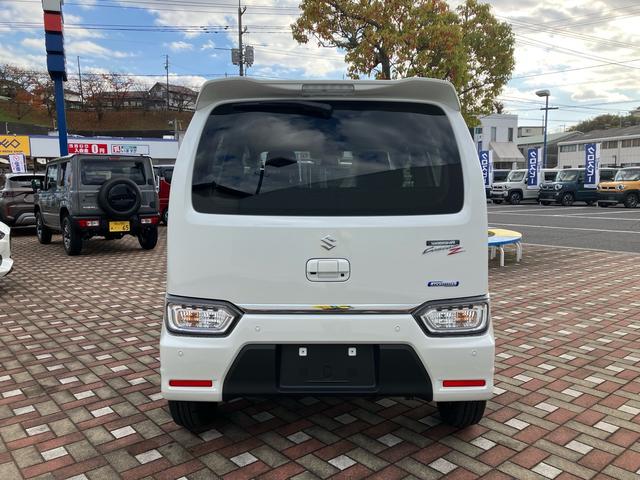 ワゴンＲカスタムＺ ハイブリッドＺＴ　デュアルカメラブレーキサポート　キーレスプッシュスタート　ＬＥＤヘッドライト　ＬＥＤフォグランプ　全方位モニター用カメラパッケージ　純正パナソニック８インチナビ　フルオートエアコン　１５インチアルミ（6枚目）