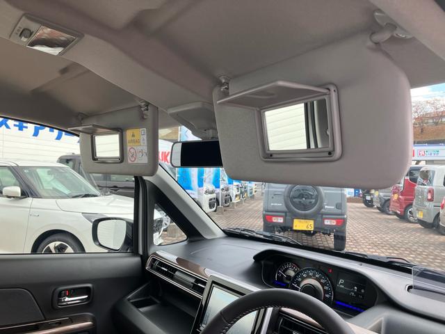 ワゴンＲカスタムＺ ハイブリッドＺＴ　デュアルカメラブレーキサポート　キーレスプッシュスタート　ＬＥＤヘッドライト　ＬＥＤフォグランプ　全方位モニター用カメラパッケージ　純正パナソニック８インチナビ　フルオートエアコン　１５インチアルミ（12枚目）