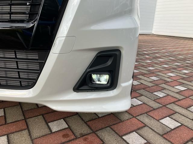 ワゴンＲカスタムＺ ハイブリッドＺＴ　デュアルカメラブレーキサポート　キーレスプッシュスタート　ＬＥＤヘッドライト　ＬＥＤフォグランプ　全方位モニター用カメラパッケージ　純正パナソニック８インチナビ　フルオートエアコン　１５インチアルミ（49枚目）