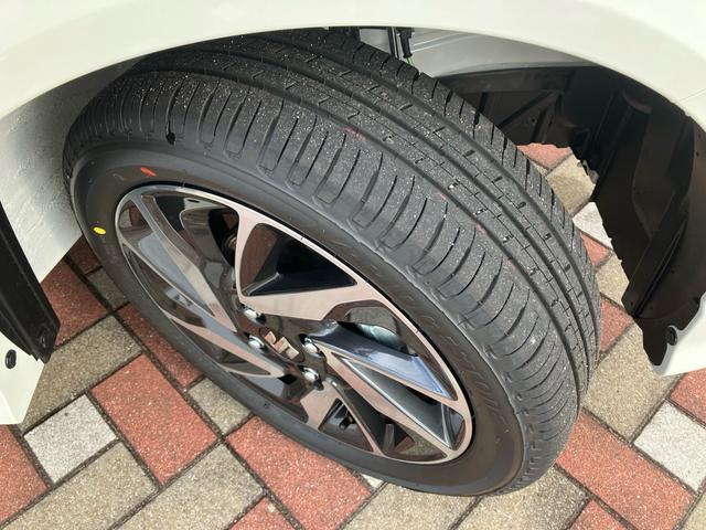 ワゴンＲカスタムＺ ハイブリッドＺＴ　デュアルカメラブレーキサポート　キーレスプッシュスタート　ＬＥＤヘッドライト　ＬＥＤフォグランプ　全方位モニター用カメラパッケージ　純正パナソニック８インチナビ　フルオートエアコン　１５インチアルミ（55枚目）