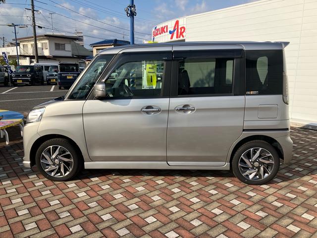 スペーシアカスタム ＸＳ　スズキ純正ナビゲーション　全方位モニターカメラ　ＨＩＤヘッドランプ　ＬＥＤフォグランプ　両側電動スライドドア　１５インチアルミホイール　キーレスプッシュスタートシステム　運転席シートヒーター（8枚目）