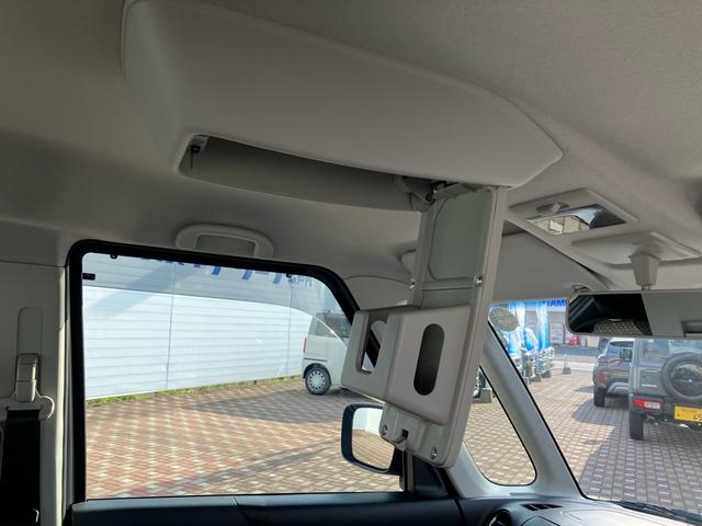 スペーシアカスタム ＸＳ　スズキ純正ナビゲーション　全方位モニターカメラ　ＨＩＤヘッドランプ　ＬＥＤフォグランプ　両側電動スライドドア　１５インチアルミホイール　キーレスプッシュスタートシステム　運転席シートヒーター（13枚目）