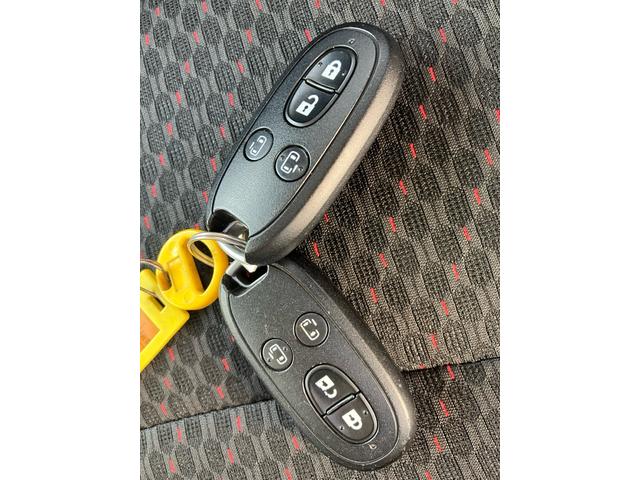 スペーシアカスタム ＸＳ　スズキ純正ナビゲーション　全方位モニターカメラ　ＨＩＤヘッドランプ　ＬＥＤフォグランプ　両側電動スライドドア　１５インチアルミホイール　キーレスプッシュスタートシステム　運転席シートヒーター（48枚目）