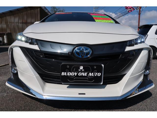 プリウスＰＨＶ Ａプレミアムナビパッケージ　５人乗　モデリスタエアロ＆１８インチアルミ　１１．６インチナビ　黒本革エアシートヒータ　パノラミックビューモニター　トヨタセーフティセンス　ＢＳＭ　ＨＵＤ　コーナーセンサ　ＬＥＤライト＆フォグ　禁煙車（10枚目）