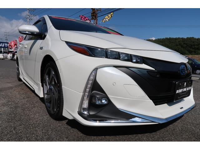 プリウスＰＨＶ Ａプレミアムナビパッケージ　５人乗　モデリスタエアロ＆１８インチアルミ　１１．６インチナビ　黒本革エアシートヒータ　パノラミックビューモニター　トヨタセーフティセンス　ＢＳＭ　ＨＵＤ　コーナーセンサ　ＬＥＤライト＆フォグ　禁煙車（11枚目）