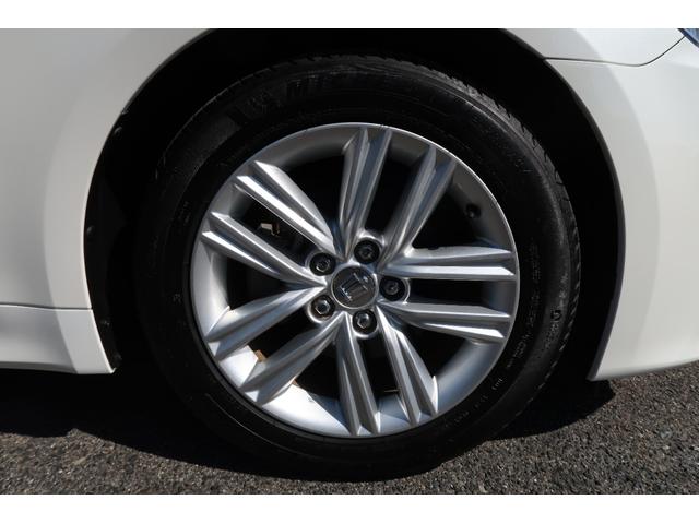 クラウンハイブリッド アスリートＳ　ユーザー様買取車　トヨタプレミアムサウンド１６ＳＰ　ＨＤＤマルチ　プリクラッシュセーフティ　パワーシートヒーター　ステアヒーター　ＨＩＤライト　ＬＥＤフォグ　３６０°＆リヤドラレコ　禁煙車（25枚目）