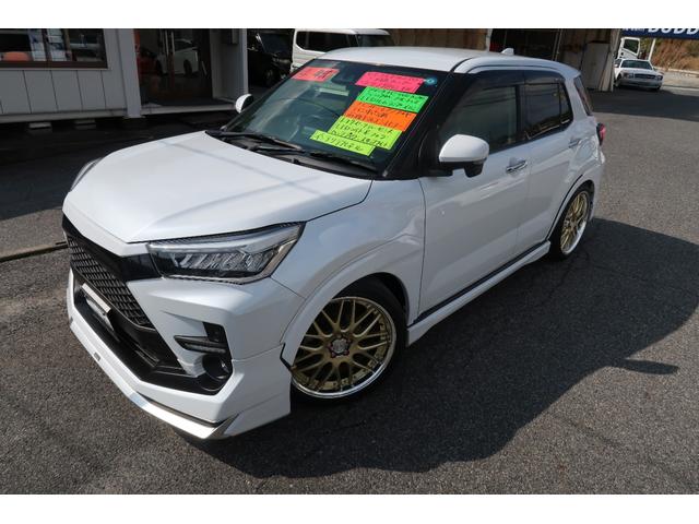 ライズ Ｚ　ハイブリッド　モデリスタエアロ＆カラードフェンダー　カロッツェリア９インチナビ　ＷＯＲＫ１９アルミ　車高調　スマートアシスト　バックカメラ　前後ドラレコ　ＬＥＤライト＆フォグ＆デイライト　シートヒータ（8枚目）