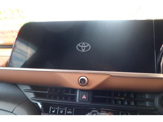 クラウンクロスオーバー ＲＳアドバンスド　ターボＨＶ　４ＷＤ　ＳＲ　モデリスタエアロ＆カラードフェンダ＆クールシャインキット　ＧＲトランクスポイラ＆ハンドルプロテクタ　エイムゲイン２２アルミ　車高調　ドライバーサポートＰ　リヤサポートＰ　禁煙（37枚目）