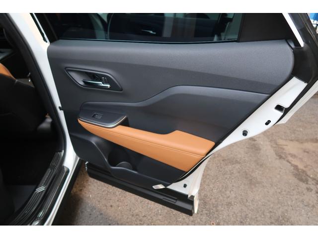 クラウンクロスオーバー ＲＳアドバンスド　ターボＨＶ　４ＷＤ　ＳＲ　モデリスタエアロ＆カラードフェンダ＆クールシャインキット　ＧＲトランクスポイラ＆ハンドルプロテクタ　エイムゲイン２２アルミ　車高調　ドライバーサポートＰ　リヤサポートＰ　禁煙（70枚目）