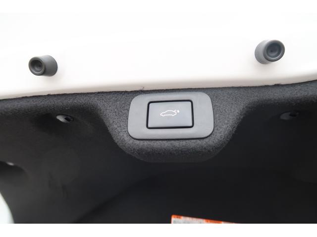 クラウンクロスオーバー ＲＳアドバンスド　ターボＨＶ　４ＷＤ　ＳＲ　モデリスタエアロ＆カラードフェンダ＆クールシャインキット　ＧＲトランクスポイラ＆ハンドルプロテクタ　エイムゲイン２２アルミ　車高調　ドライバーサポートＰ　リヤサポートＰ　禁煙（80枚目）