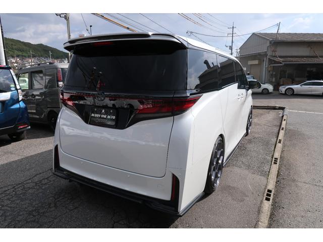 ヴェルファイアハイブリッド Z プレミア JBLサウンド&14型リヤエンターテインメント アドミレーションカーボンコンビエアロ&リヤスポ BCフォージド22アルミ KW車高調 イデアルブレーキキット SR サンセットブラウン 寒冷地仕様 禁煙(5枚目)