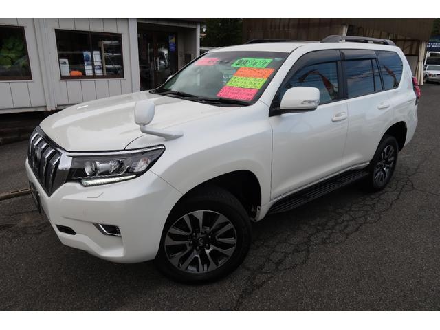 ランドクルーザープラド ＴＸ　ユーザー様買取車　後期モデル　７人乗　４ＷＤ　アルパイン９インチナビ＆前後ドラレコ　ＯＰ１９アルミ　トヨタセーフティセンス　ＨＤＭＩ入　ＬＥＤライト＆デイライト＆フォグ　コーナーセンサー　革ステ　禁煙（8枚目）