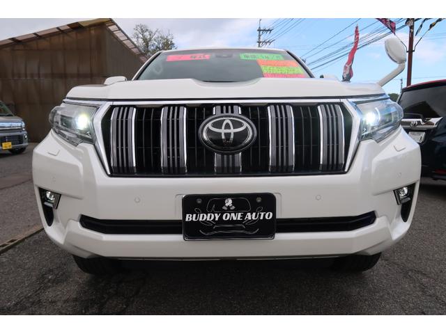 ランドクルーザープラド ＴＸ　ユーザー様買取車　後期モデル　７人乗　４ＷＤ　アルパイン９インチナビ＆前後ドラレコ　ＯＰ１９アルミ　トヨタセーフティセンス　ＨＤＭＩ入　ＬＥＤライト＆デイライト＆フォグ　コーナーセンサー　革ステ　禁煙（10枚目）