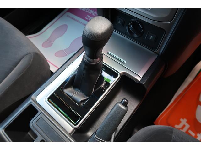 ランドクルーザープラド ＴＸ　ユーザー様買取車　後期モデル　７人乗　４ＷＤ　アルパイン９インチナビ＆前後ドラレコ　ＯＰ１９アルミ　トヨタセーフティセンス　ＨＤＭＩ入　ＬＥＤライト＆デイライト＆フォグ　コーナーセンサー　革ステ　禁煙（42枚目）