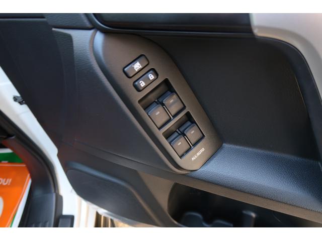 ランドクルーザープラド ＴＸ　ユーザー様買取車　後期モデル　７人乗　４ＷＤ　アルパイン９インチナビ＆前後ドラレコ　ＯＰ１９アルミ　トヨタセーフティセンス　ＨＤＭＩ入　ＬＥＤライト＆デイライト＆フォグ　コーナーセンサー　革ステ　禁煙（62枚目）