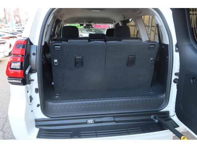 ランドクルーザープラド ＴＸ　ユーザー様買取車　後期モデル　７人乗　４ＷＤ　アルパイン９インチナビ＆前後ドラレコ　ＯＰ１９アルミ　トヨタセーフティセンス　ＨＤＭＩ入　ＬＥＤライト＆デイライト＆フォグ　コーナーセンサー　革ステ　禁煙（73枚目）