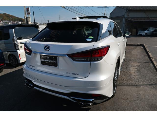 ＲＸ ＲＸ４５０ｈ　バージョンＬ　モデリスタエアロ＆マフラー　パノラマルーフ　リヤエンターテインメント　リッチクリーム内装　本革エアシートヒータ　パノラミックビューモニター　ドラレコ前後　ＨＵＤ　ＢＳＭ　３眼ＬＥＤライト＆フォグ　禁煙（5枚目）