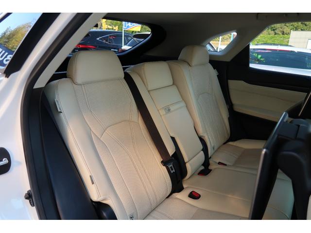 ＲＸ ＲＸ４５０ｈ　バージョンＬ　モデリスタエアロ＆マフラー　パノラマルーフ　リヤエンターテインメント　リッチクリーム内装　本革エアシートヒータ　パノラミックビューモニター　ドラレコ前後　ＨＵＤ　ＢＳＭ　３眼ＬＥＤライト＆フォグ　禁煙（72枚目）