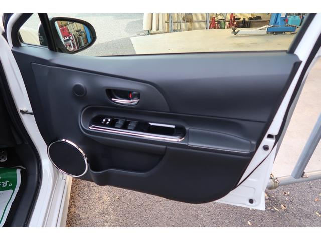 アクア Ｇ　Ｇ’ｓ　ユーザー様買取車　クラリオン９インチナビ　ヘッドレスト取付アルパインリヤモニター　ＬＥＤライト＆フォグ＆デイライト　トヨタセーフティセンス　オートハイビーム　専用ハーフレザーシート　リヤカメラ　禁煙車（54枚目）