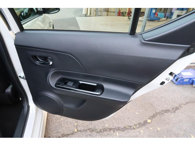 アクア Ｇ　Ｇ’ｓ　ユーザー様買取車　クラリオン９インチナビ　ヘッドレスト取付アルパインリヤモニター　ＬＥＤライト＆フォグ＆デイライト　トヨタセーフティセンス　オートハイビーム　専用ハーフレザーシート　リヤカメラ　禁煙車（60枚目）