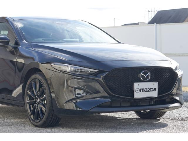 ＭＡＺＤＡ３ファストバック ２０Ｓ　レトロスポーツエディション　６速ＭＴ　特別仕様　Ｍハイブリッド　ＢＯＳＥ１２スピーカ　シート合成皮革レガーヌ　運転席パワーシート　前席シートヒータ　ステアリングヒーター　リバース連動ドアミラー　クルージングトラフィックサポート（10枚目）