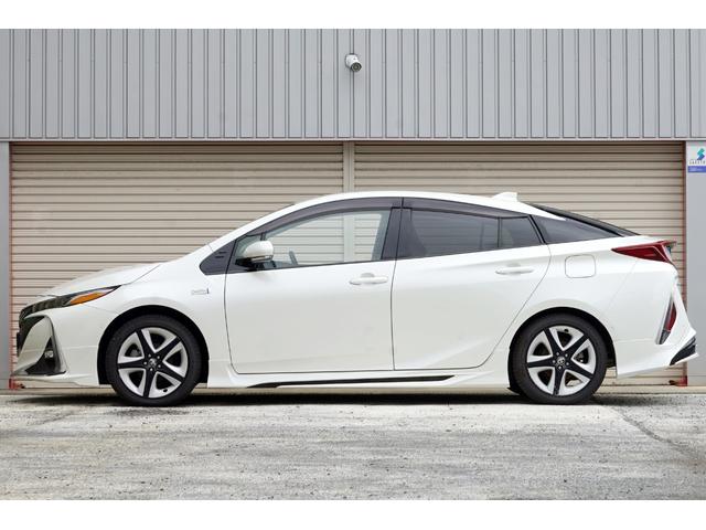 プリウスPHV A モデリスタエアロ ワンオーナー(2枚目)