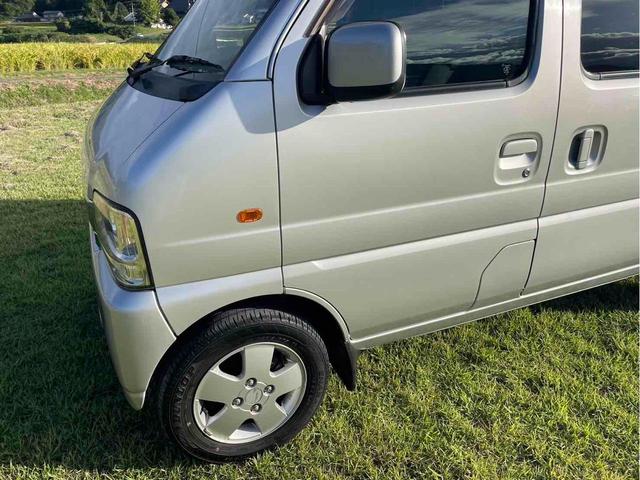 エブリイワゴン ジョイポップターボ　Ｋ６Ａターボ　５速ＭＴ　リビルトＭＴ載せ替え　クラッチＯＨ　ディーラー下取り　２名乗車公認　貨物登録　ＵＳＢオーディオ　両側スライドドア　軽バン　ハイルーフ　車中泊　キャンプ（19枚目）