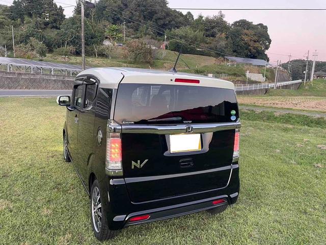 この度は当店のお車をご覧になっていただき、誠にありがとうございます。じっくり現車確認して頂けるよう、ご準備を致します!