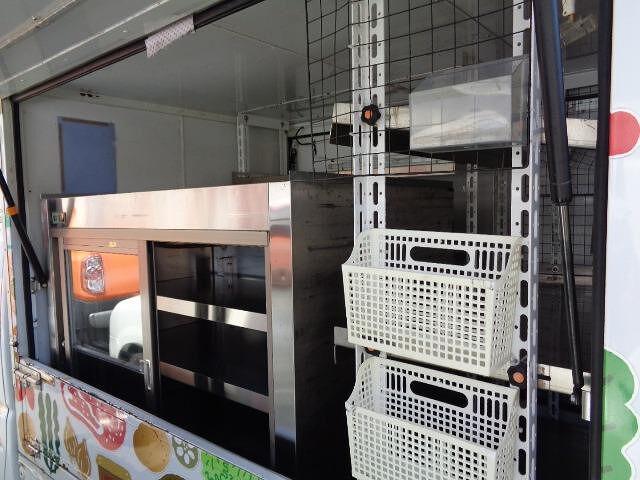 冷蔵・冷凍　移動販売車　冷蔵冷凍車(14枚目)