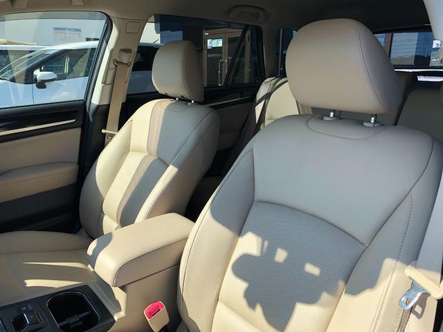レガシィアウトバック リミテッド　禁煙車　純正ナビ　ＴＶ　バックカメラ　ドライブレコーダー　Ｂｌｕｅｔｏｏｔｈ　ＥＴＣ　ブラインドスポットモニター　シートヒーター　ステアリングヒーター　レーンキープアシスト　純正１８インチアルミ（10枚目）
